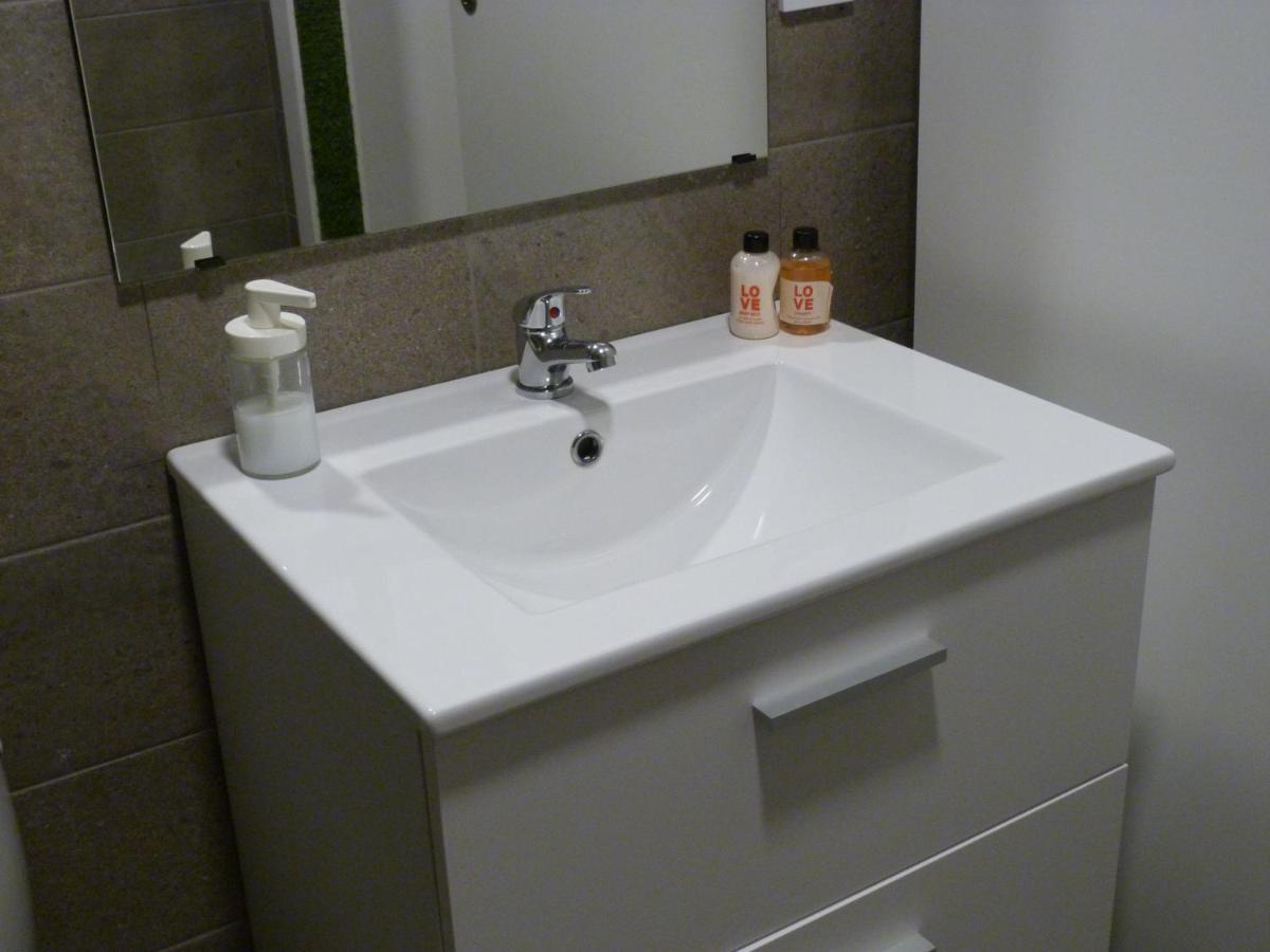バレンシアIntimo Y Acogedor "Algunos" Con Banera Hidromasajeアパートメント エクステリア 写真
